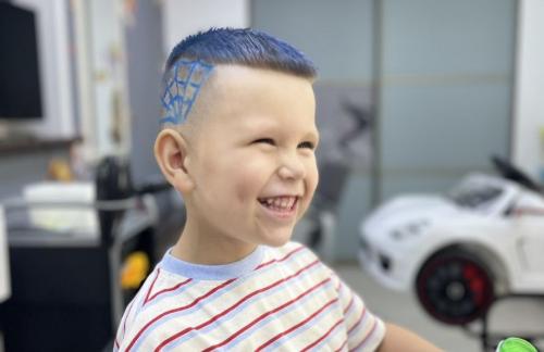 Детские прически от 19р, женские/мужские стрижки от 25р в "LU KIDS"